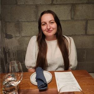 Meet your Posher, Hope